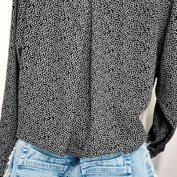 Front Tie Long Sleeve Silk Polyester Blouse Top - Picture 4 of 14